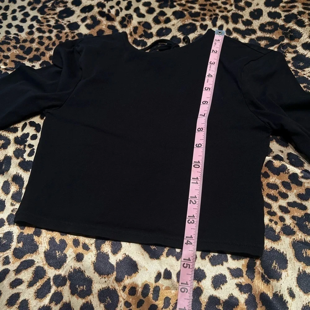 H&M Black Long Sleeve Tie Back Crop Top